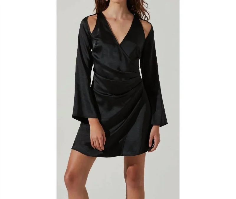 Seasonal Fashion Cut Out Long Sleeve Mini Dress In Black