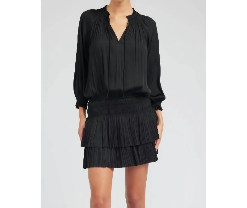 Chic Sophistication Pleated 3-Quarter Sleeve Mini Dress In Black