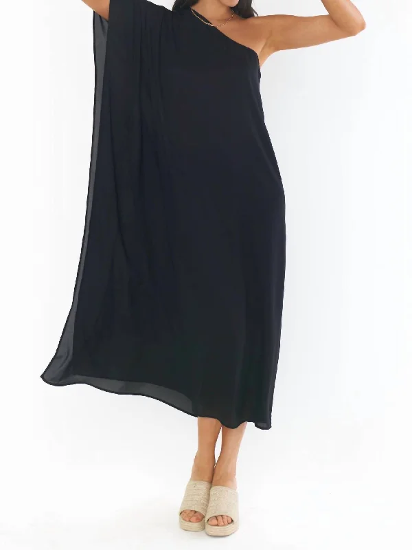 Budget-Friendly Fashion Tropez Maxi Dress In Black