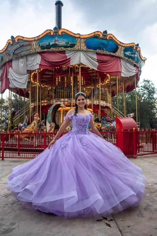 Day-To-Night Styles Lilac Tulle Appliques Quinceanera Dress Ball Gown Sweet 16 Dress Y6243