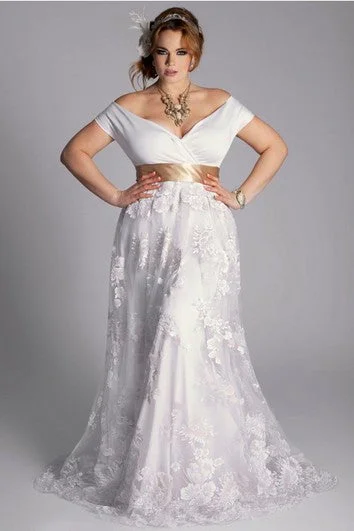 Latest Fashion Plus Size Off-Shoulder A-Line Vintage Lace Floor Length Wedding Gown With Sash