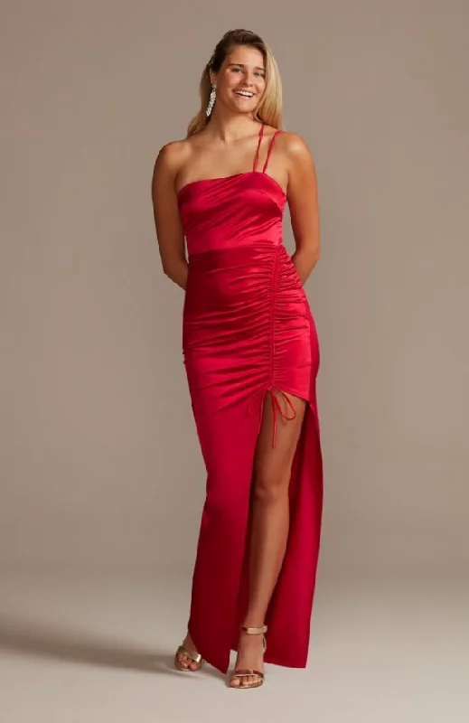 Trend Alert XL - city triangles red ruched stretch satin gown