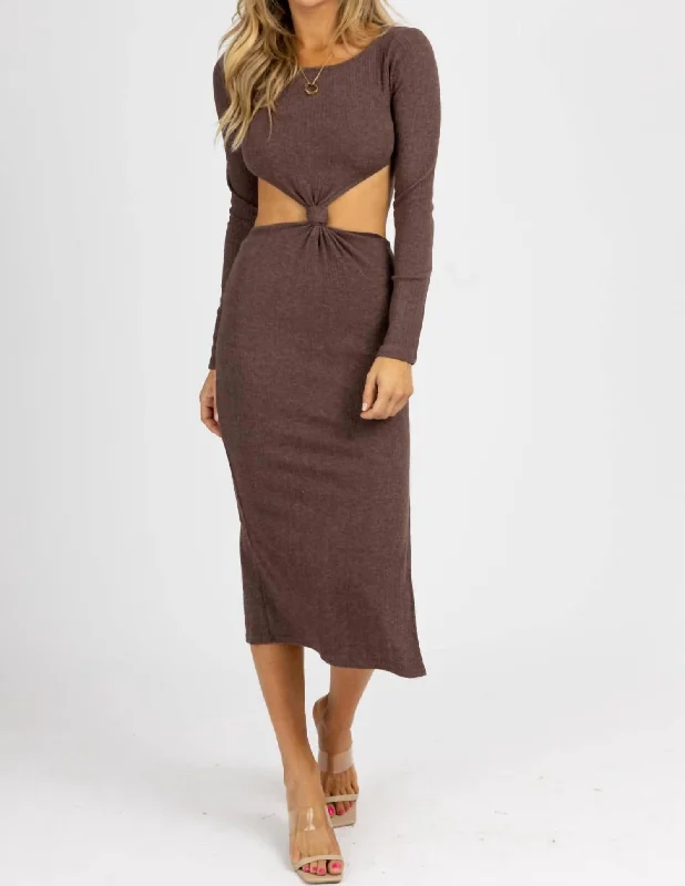 Fashion Deal Long Sleeve Front Twist Midi Dress In Chocolate