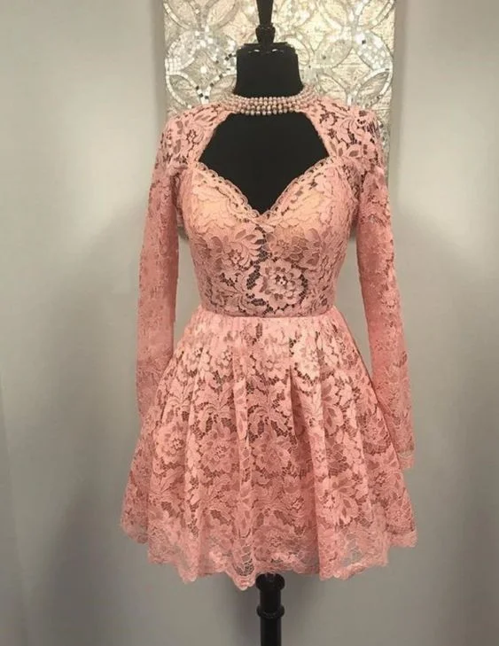 Fashion-Forward Outfits Sweetheart Long Sleeves Lace Short Homecoming Dress        S3156