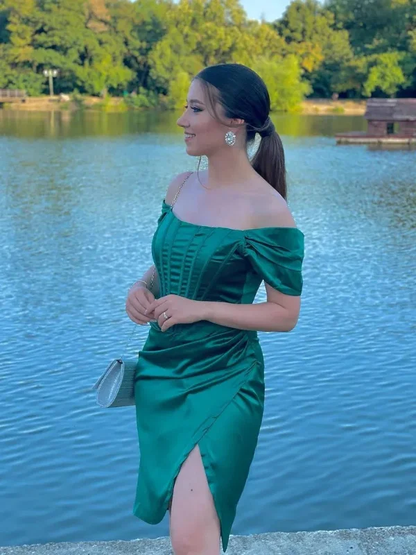 Elegant Style Off Shoulder Green Satin Short Prom Dresses, Mermaid Green Homecoming Dresses, Off the Shoulder Green Formal Evening Dresses SP2746