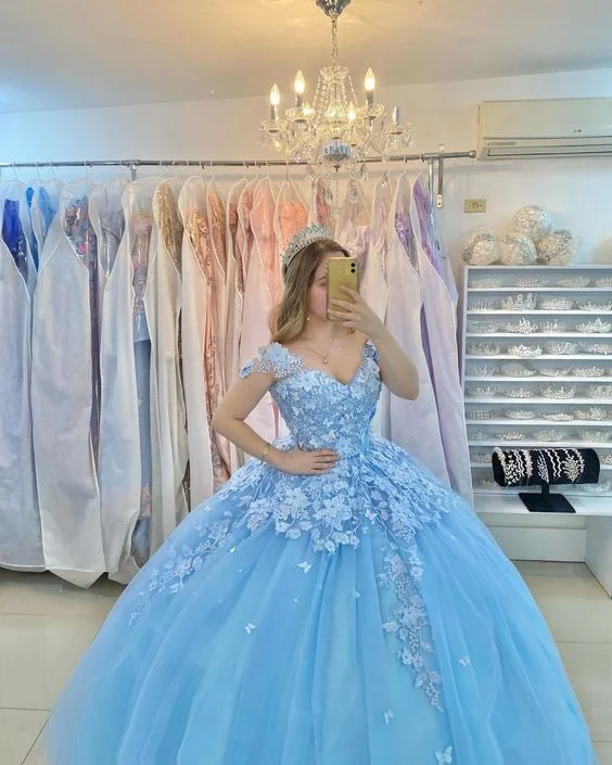 Style Upgrade Off The Shoulder Blue Tulle Appliques Ball Gown Sweet 16 Dress Y6077