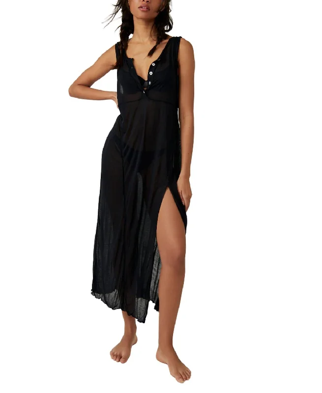 Elevate Your Wardrobe Have To Have It Maxi Dress In Black