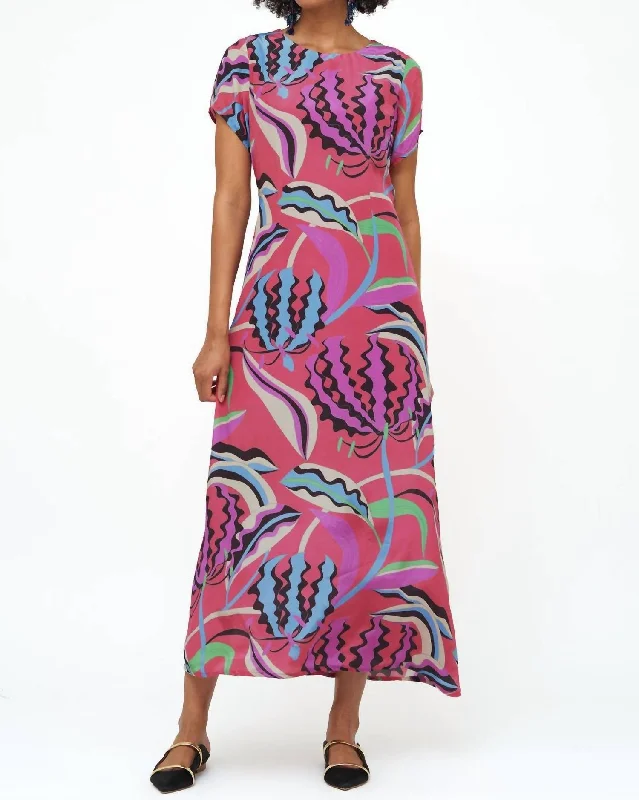 Trendy Styles Short Sleeve Shift Maxi Dress In Fergana Rhubarb