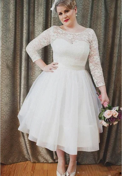 Beat The Heat In Tropical Styles Plus Size Vintage Style Scoop Neckline 3-4 Long Sleeve Lace Tea Length Bridal Gown