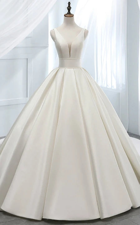 Clearance Event Elegant Plunged-neck Sleeveless Corset Back Satin Princess | Ball Gown Wedding Dress